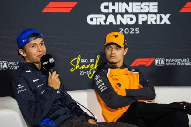 FORMULA 1 CHINESE GRAND PRIX 2025 MEDIA DAY ALEXANDER ALBON (THA) of Williams Racing 23 and LANDO NORRIS (GBR) of McLaren Racing 4 in the press conference, PK, Pressekonferenz room during the FORMULA 1 HEINEKEN CHINESE GRAND PRIX 2025 MEDIA DAY at the Shanghai Audi International Circuit, Shanghai, China on 20 March 2025 Credit: Antoine Lapeyre Every Second Media Editorial use only. All images are copyright Every Second Media Limited. No images may be reproduced without prior permission. Copyright: xIMAGO EveryxSecondxMediax ESM-1385-0056 AntoinexLapeyrex xEveryxSecondxMediax