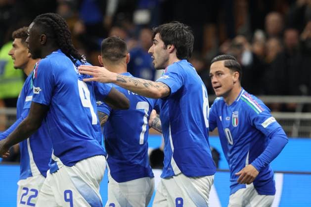 Uefa Nations League 2025: Quarter finals Italy vs Germany at Giuseppe Meazza Stadium in Milan Milan, Italy 20.03.2025: Sandro Tonali of Italy score the goal and celebrate with the team during the Uefa Nations League 2025, quarter finals, football match between Italy vs Germany at Giuseppe Meazza stadium in Milan. milan Giuseppe Meazza italy Italy Copyright: xmarcoxiacobucci