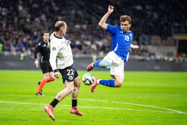 Nicolo Barella Italy 18 vs David Raum Germany, 22 ITA, Italy ITA vs Germany GER , Football international, UEFA Nations League quarter-final round1, 2024 2025, 20 03 2025 ITA, Italy ITA vs Germany GER , Football international, UEFA Nations League quarter-final round1, 2024 2025, 20 03 2025 Milan Copyright: xEibner-Pressefoto RogerxBuerkex EP_RBE