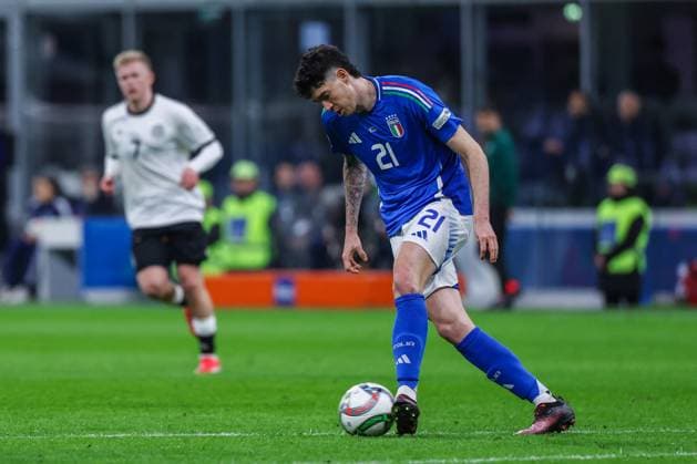 CALCIO - UEFA Nations League - Quarter Finals - Italy vs Germany Alessandro Bastoni of Italy seen in action during UEFA Nations League 2024 25 Quarter-Finals football match between Italy and Germany at San Siro Stadium Milan Italy  Copyright: xIPAxSport ABACAx
