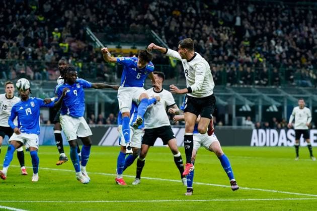 Italy v Germany - UEFA Nations League Quarterfinal Leg One Leon Goretzka of Germany scores second goal during the UEFA Nations League Quarter Final Leg One match between Italy and Germany at Stadio Giuseppe Meazza on March 20, 2025 in Milan, Italy. Milan Stadio Giuseppe Meazza Milan Italy Copyright: xGiuseppexMaffiax NationsLeague_Italy-Germany_200325_BRU3935