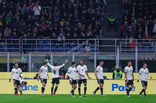 Leon Goretzka of Germany celebrates after scoring a goal during UEFA Nations League 2024 25 Quarter-Finals football match between Italy and Germany at San Siro Stadium  Copyright: xFabrizioxCarabelli IPAxSportx xipa-agency.netx xx IPA_55557310 IPA_Agency_IPA55557310