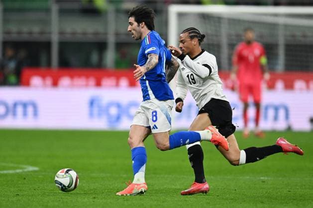 CALCIO - UEFA Nations League - Quarter Finals - Italy vs Germany Leroy Sane (GER) and Sandro Tonali (ITA) are in action during the UEFA Nations League quarter-final match between Italy and Germany at the San Siro Stadium on March 20, 2025 in Milan, Italy. Milan Italy  Copyright: xIPAxSport ABACAx