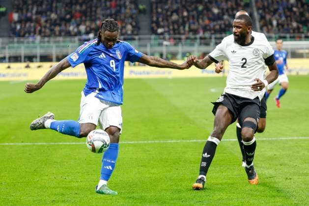 in the picture from l Moise Kean Italy, 11 , Antonio Ruediger Germany, 2 , duel, action, fight, fights for the ball, 20 03 2025, football, UEFA Nations League, quarter-final, Italy Germany, ITA, Milan, Stadio San Siro, Copyright: HMBxMedia xHeikoxBecker