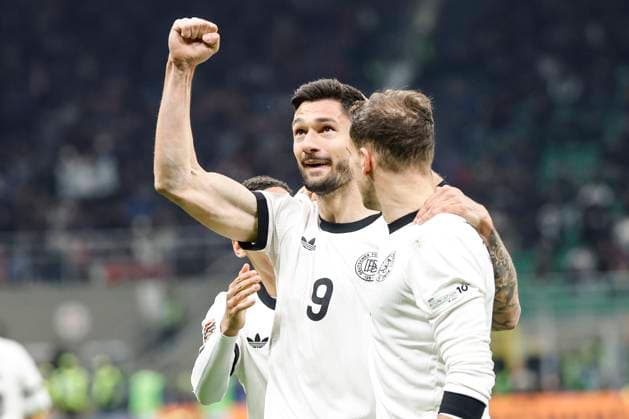 in the picture Tim Kleindienst Germany, 9 , scores the 1 1 equalizer, goal, goal, goal, cheering, goal celebration, joy, enthusiasm, celebrates, here with Leon Goretzka Germany, 8 , 20 03 2025, football, UEFA Nations League, quarter-final, Italy Germany, ITA, Milan, Stadio San Siro, Copyright: HMBxMedia xHeikoxBecker