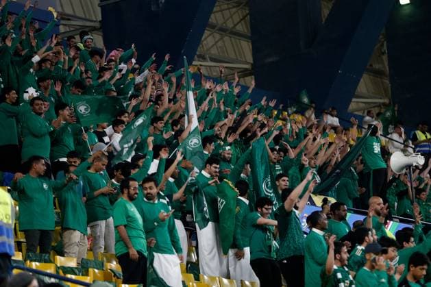 (250321) -- RIYADH, March 21, 2025 -- Supporters of Saudi Arabia cheer for the team before the 2026 FIFA World Cup, WM, Weltmeisterschaft, Fussball Asian Qualifier match between Saudi Arabia and China in Riyadh, Saudi Arabia, March 20, 2025. ) (SP)SAUDI ARABIA-RIYADH-FOOTBALL-WORLD CUP QUALIFIER-KSA VS CHN WangxDongzhen 
