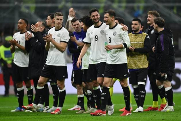 CALCIO - UEFA Nations League - Quarter Finals - Italy vs Germany Germany players is greeting the fans at the end of the UEFA Nations League quarter-final match between Italy and Germany at the San Siro Stadium on March 20, 2025 in Milan, Italy. Milan Italy  Copyright: xIPAxSport ABACAx