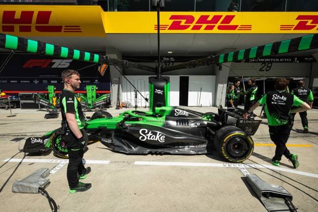 F1 - CHINESE GRAND PRIX 2025 27 HULKENBERG Nico (ger), Stake F1 Team Kick C45, car presentation illustration during the Formula 1 Heineken Chinese Grand Prix 2025, 2nd round of the 2025 FIA Formula One World Championship, WM, Weltmeisterschaft from March 21 to 23, 2025 on the Shanghai International Circuit, in Shanghai, China - ShanghaiChina  Copyright: xJavierxJimenezx