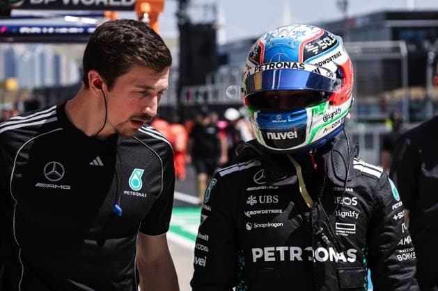 F1 - CHINESE GRAND PRIX 2025 KIMI ANTONELLI Andrea (ita), Mercedes AMG F1 Team W16, portrait during the Formula 1 Heineken Chinese Grand Prix 2025, 2nd round of the 2025 FIA Formula One World Championship, WM, Weltmeisterschaft from March 21 to 23, 2025 on the Shanghai International Circuit, in Shanghai, China - ShanghaiChina  Copyright: xEricxAlonsox