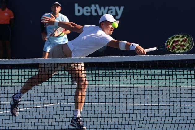 Miami Open 2025 Sander Gille, Jan Zielinski during Miami Open 2025 tennis tournament in Miami USA on 20 March 2025. Miami USA  Copyright: xFotoxOlimpikx originalFilename:jastrzebowski-miamiope250321_npo4D.jpg