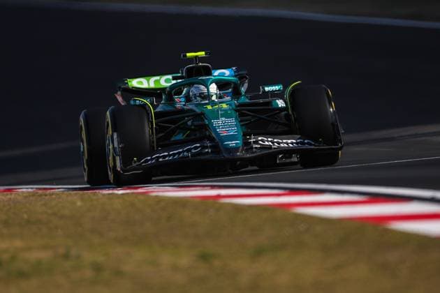 F1 - CHINESE GRAND PRIX 2025 14 ALONSO Fernando (spa), Aston Martin F1 Team AMR24, action during the Formula 1 Heineken Chinese Grand Prix 2025, 2nd round of the 2025 FIA Formula One World Championship, WM, Weltmeisterschaft from March 21 to 23, 2025 on the Shanghai International Circuit, in Shanghai, China - ShanghaiChina  Copyright: xEricxAlonsox