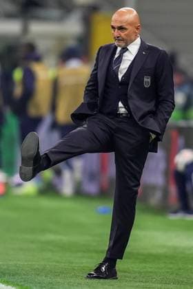 Italy& x2019;s Luciano Spalletti during the Uefa Nations League soccer match between Italy and France at the San Siro Stadium in Milan, north Italy - Sunday , November 17 , 2024. - Soccer .  Copyright: xSpada LaPressex