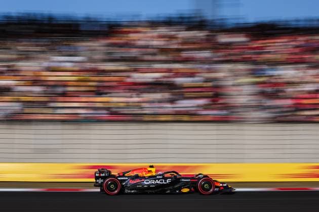 F1 - CHINESE GRAND PRIX 2025 01 VERSTAPPEN Max (nld), Red Bull Racing RB21, action during the Formula 1 Heineken Chinese Grand Prix 2025, 2nd round of the 2025 FIA Formula One World Championship, WM, Weltmeisterschaft from March 21 to 23, 2025 on the Shanghai International Circuit, in Shanghai, China - ShanghaiChina  Copyright: xEricxAlonsox