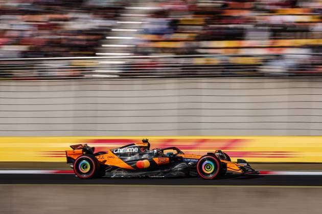 F1 - CHINESE GRAND PRIX 2025 81 PIASTRI Oscar (aus), McLaren F1 Team MCL39, action during the Formula 1 Heineken Chinese Grand Prix 2025, 2nd round of the 2025 FIA Formula One World Championship, WM, Weltmeisterschaft from March 21 to 23, 2025 on the Shanghai International Circuit, in Shanghai, China - ShanghaiChina  Copyright: xEricxAlonsox