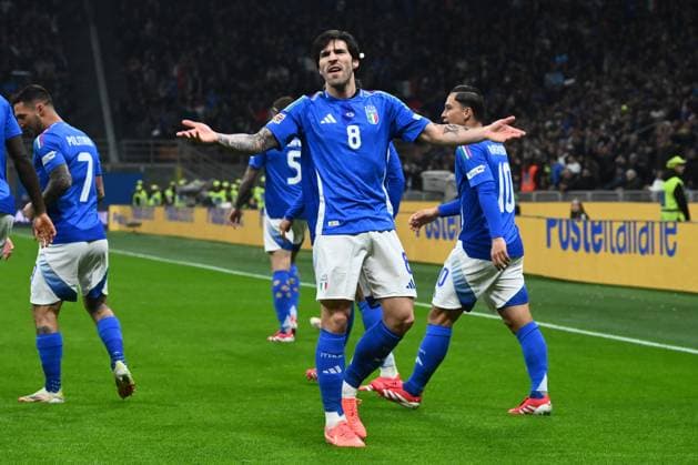 UEFA Nations League - Italy v Germany Sandro Tonali (ITA) celebrates after scoring the goal to make it 1-0 during the UEFA Nations League quarter-final match between Italy and Germany at the San Siro Stadium on March 20, 2025 in Milan, Italy. Photo by IPA ABACAPRESS.COM Milan Italy  Copyright: xIPA ABACAx