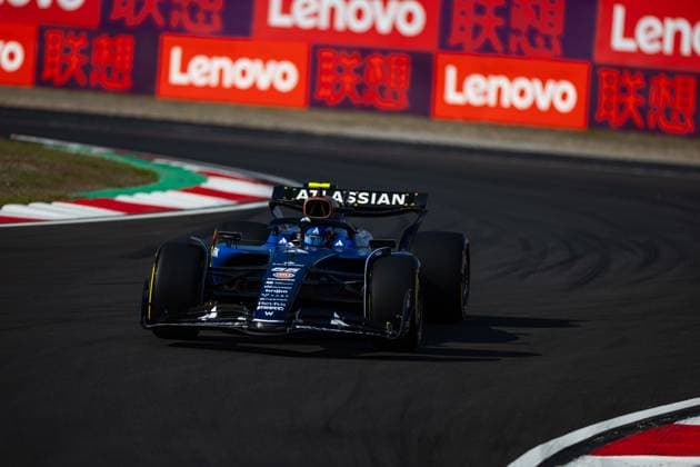 F1 - CHINESE GRAND PRIX 2025 55 SAINZ Carlos (spa), Williams Racing FW47, action during the Formula 1 Heineken Chinese Grand Prix 2025, 2nd round of the 2025 FIA Formula One World Championship, WM, Weltmeisterschaft from March 21 to 23, 2025 on the Shanghai International Circuit, in Shanghai, China - ShanghaiChina  Copyright: xJavierxJimenezx
