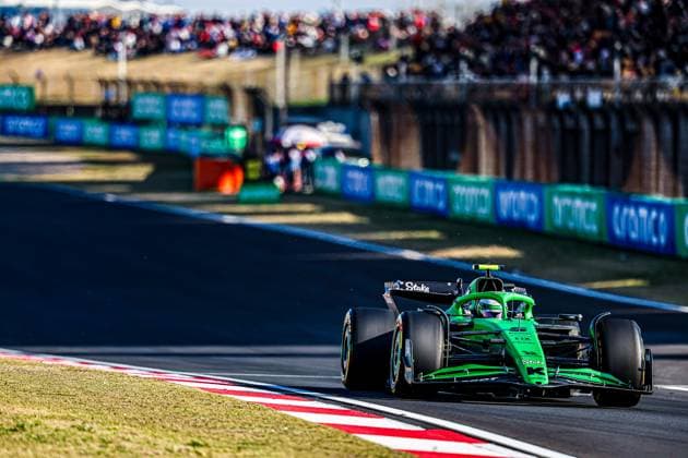 SHANGHAI, CHINA- MARCH 21: Gabriel Bortoleto of Brazil driving the (5) Kick Sauber C45 Ferrari during Sprint Qualifying ahead of the F1 Grand Prix of CHINA at Shanghai International Circuit on March 21, 2025 in Shanghai, China.(Photo by Song Haiyuan Paddocker) F1 Grand Prix of China: Practice