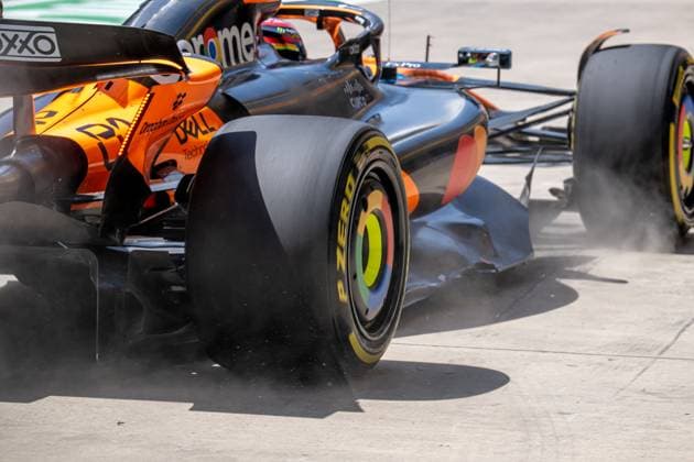 SHANGHAI, CHINA: Oscar Piastri, racing for the McLaren F1 team during the 2025 Formula 1 Chinese Grand Prix at the Shanghai International Circuit in Shanghai, China