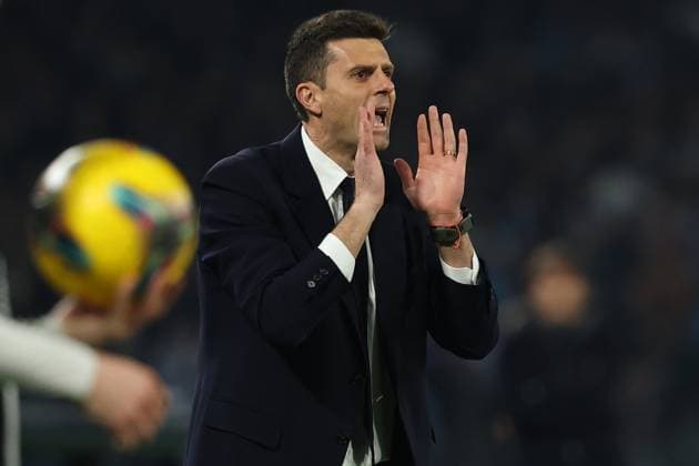 Juventus& x2019; head coach Thiago Motta during the Serie A soccer match between Napoli and Juventus at the Diego Armando Maradona Stadium in Naples, southern italy - Sunday , January 25 , 2025. - Soccer .  Copyright: xAlessandroxGarofalo LaPressex