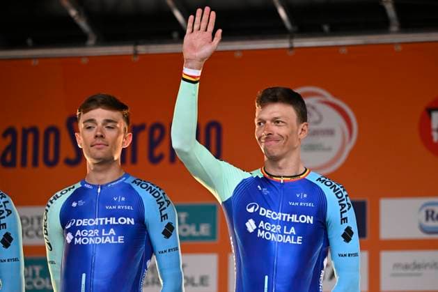 2025 Milan - Sanremo UCI WorldTour cycling race - Team presentation PAVIA, ITALY - MARCH 21 : Tronchon Bastien (FRA) of Decathlon AG2R La Mondiale Team, Naesen Oliver (BEL) of Decathlon AG2R La Mondiale Team pictured during the team presentation prior to the UCI WorldTour 116th Milan - Sanremo cycling race on March 21, 2025 in Pavia, Italy, 21 03 2025 ( Motordriver Kenny Verfaillie - Pavia Italy  Copyright: xNicoxVereeckenx