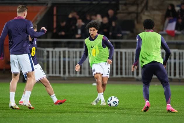 Rico Lewis of England warms up France U21, U 21 v England U21, International Friendly, Länderspiel, Nationalmannschaft Football, Stade du Moustoir, Lorient, France - 21 Mar 2025 EDITORIAL USE ONLY No use with unauthorised audio, video, data, fixture lists, club league logos or live services. Online in-match use limited to 120 images, no video emulation. No use in betting, games or single club league player publications. Copyright: xDavexWinter Shutterstockx 15215626q