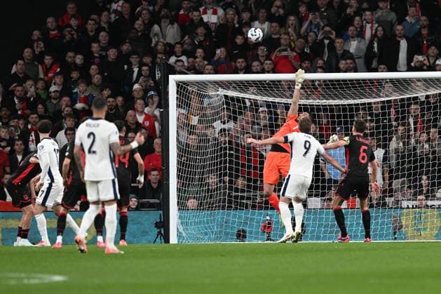 England v Albania 2026 FIFA World Cup, WM, Weltmeisterschaft, Fussball Qualifier 21 03 2025. Thoman Strakosha of Albania makes a save during the 2026 FIFA World Cup Qualifier match between England and Albania at Wembley Stadium, London, England on 21 March 2025. London Wembley Stadium Greater London England Editorial use only , Copyright: xGrahamxHuntx PSI-21662-0076