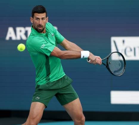 March 21, 2025, Miami Gardens, Florida, United States Of America: MIAMI GARDENS, FLORIDA - MARCH 21: Novak Djokovic of Serbia defeats Rinky Hijikata of Australia during Day 4 of the Miami Open at Hard Rock Stadium on March 21, 2025 in Miami Gardens, Florida. ...People: Novak Djokovic Miami Open 2025 - Day 4  - ZUMAs214 20250321_ada_s214_026 Copyright: xSMGx