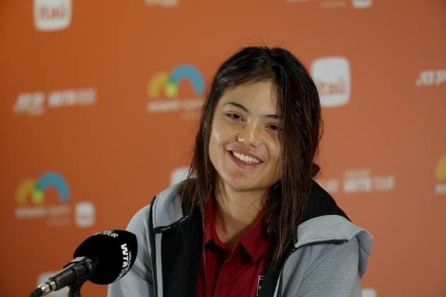 March 21, 2025, Miami Gardens, Florida, United States Of America: MIAMI GARDENS, FLORIDA - MARCH 21: Emma Raducanu of Great Britain talks to the media after defeating Emma Navarro of the United States in the second round on Day 4 of the Miami Open at Hard Rock Stadium on March 21, 2025 in Miami Gardens, Florida ...People: Emma Raducanu Miami Open 2025 - Day 4  - ZUMAs214 20250321_ada_s214_116 Copyright: xSMGx