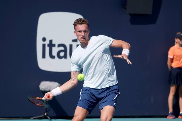 March 21, 2025, Miami Gardens, Florida, United States Of America: MIAMI GARDENS, FLORIDA - MARCH 21: Gael Monfils of France defeats Jiri Lehecka during their match on Day 4 at Hard Rock Stadium on March 21, 2025 in Miami Gardens, Florida....People: Jiri Lehecka Miami Gardens United States Of America - ZUMAs214 20250321_ada_s214_374 Copyright: xSMGx