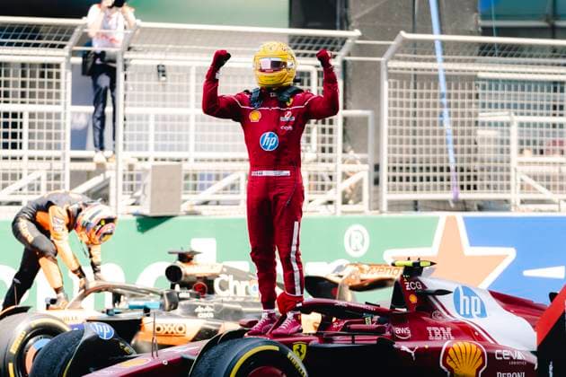 Formula 1 Heineken Chinese Grand Prix 2025 Jun Da Tan OVERTAKE MAXPPP - Shanghai 02 07 2023 44 HAMILTON Lewis (gbr), Scuderia Ferrari, portrait during the Formula 1 Heineken Chinese Grand Prix 2025, the 2nd round of the 2025 FIA Formula 1 World Championship, WM, Weltmeisterschaft at the Shanghai International Circuit from March 20 to 23, 2025, in Shanghai, China Shanghai China  Copyright: xOVERTAKE MAXPPPxJunxDaxTanx OVT202503227775 OVT202503227775
