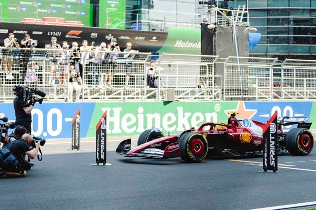 Formula 1 Heineken Chinese Grand Prix 2025 Jun Da Tan OVERTAKE MAXPPP - Shanghai 02 07 2023 44 HAMILTON Lewis (gbr), Scuderia Ferrari, action during the Formula 1 Heineken Chinese Grand Prix 2025, the 2nd round of the 2025 FIA Formula 1 World Championship, WM, Weltmeisterschaft at the Shanghai International Circuit from March 20 to 23, 2025, in Shanghai, China Shanghai China  Copyright: xOVERTAKE MAXPPPxJunxDaxTanx OVT202503227803 OVT202503227803