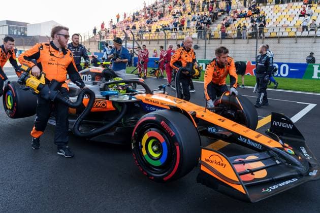 SHANGHAI, CHINA - MARCH 22: The racing car of McLaren s British driver Lando Norris is seen at the sprint race of the Formula One Chinese Grand Prix at the Shanghai International Circuit on March 22, 2025 in Shanghai, China.  Copyright: xVCGx 111556559957
