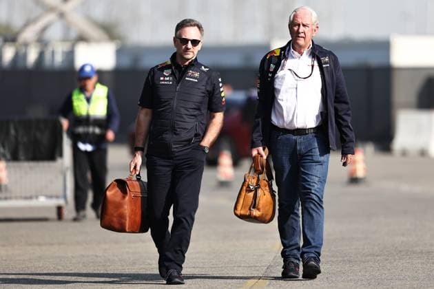 F1 Grand Prix Of China - Sprint & Qualifying Christian Horner of Great Britain and Oracle Red Bull Racing and Dr. Helmut Marko of Austria and Oracle Red Bull Racing arrive at the track during Sprint ahead of the F1 Grand Prix of China at Shanghai International Circuit on March 22, 2025, in Shanghai, China. Shanghai Shanghai China  Copyright: xPaddockerx originalFilename:paddocker-f1grandp250321_npaNx.jpg