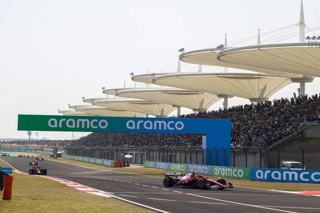 F1 - CHINESE GRAND PRIX 2025 44 HAMILTON Lewis (gbr), Scuderia Ferrari SF-25, action during the Formula 1 Heineken Chinese Grand Prix 2025, 2nd round of the 2025 FIA Formula One World Championship, WM, Weltmeisterschaft from March 21 to 23, 2025 on the Shanghai International Circuit, in Shanghai, China - ShanghaiChina  Copyright: xJavierxJimenezx