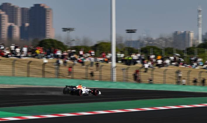 (250322) -- SHANGHAI, March 22, 2025 -- Racing Bulls driver Tsunoda Yuki of Japan competes during the qualifying of the Formula 1 Chinese Grand Prix at the Shanghai International Circuit in east China s Shanghai, on March 22, 2025. ) (SP)CHINA-SHANGHAI-FORMULA 1-QUALIFYING (CN) XiaxYifang 