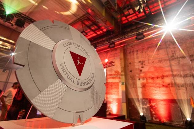 VBL Club Championship by WOW 22 03 2025 The championship trophy of the Virtual Bundesliga Club Championship by WOW VBL Club Championship by WOW 22 03 2025 Copyright: xBEAUTIFULxSPORTS Buriakovx