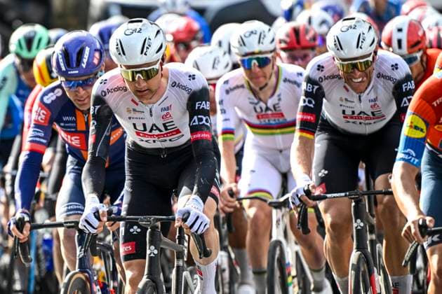 2025 Milan - Sanremo UCI WorldTour cycling race SANREMO, ITALY - MARCH 22 : Wellens Tim (BEL) of UAE Team Emirates - XRG in action in front of Pogacar Tadej (SLO) of UAE Team Emirates - XRG and Politt Nils (GER) of UAE Team Emirates - XRG during the UCI WorldTour 116th Milan - Sanremo cycling race with start in Pavia and finish at the Via Roma in Sanremo on March 22, 2025 in Sanremo, Italy, 22 03 2025 ( Motordriver Kenny Verfaillie - Sanremo Italy  Copyright: xNicoxVereeckenx