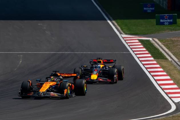 SHANGHAI, CHINA: Oscar Piastri, racing for the McLaren F1 team during the 2025 Formula 1 Chinese Grand Prix at the Shanghai International Circuit in Shanghai, China