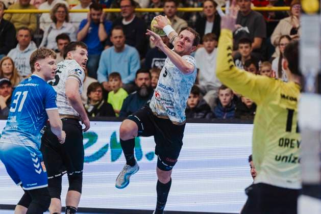 VfL Luebeck Schwartau vs HC Elbflorenz Dresden, Handball, 2 Bundesliga, 22 03 25 Julius Dierberg Nr 9, HC Elbflorenz Dresden VfL Luebeck Schwartau vs HC Elbflorenz Dresden, Handball, 2 Bundesliga, 22 03 25 Luebeck Hansehalle Schleswig Holstein Germany Copyright: xChristianxSchaffrathx xMedienwerkxLübeckx