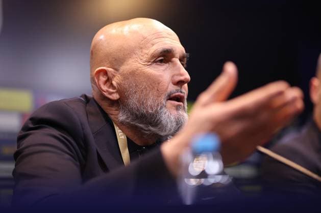 22 03 2025, Football, Press conference before the Nations League quarter-final Germany Italy, Signal Iduna Park, Season 2024 2025 National coach Luciano Spalletti ITA gesticulating DFB regulations prohibit any use of photographs as image sequences and or quasi video North Rhine-Westphalia Germany