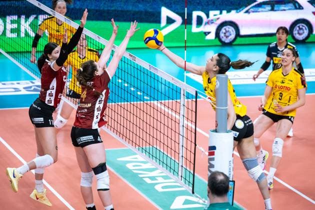 VBL Volleyball Bundesliga PlayOff quarter-finals, SC Potsdam VfB Suhl 22 03 2025 VBL Volleyball Bundesliga PlayOff quarter-finals SC Potsdam VfB Suhl 22 03 2025, 17 Julia de Paula Viana VfB Suhl Copyright: xBEAUTIFULxSPORTS NicolxMarschallx