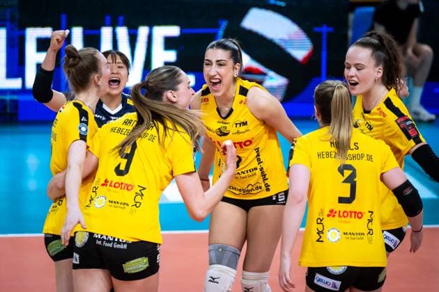 VBL Volleyball Bundesliga PlayOff quarter-finals, SC Potsdam VfB Suhl 22 03 2025 VBL Volleyball Bundesliga PlayOff quarter-finals SC Potsdam VfB Suhl 22 03 2025, 17 Julia de Paula Viana VfB Suhl Copyright: xBEAUTIFULxSPORTS NicolxMarschallx