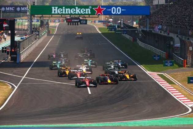 MOTORI - Formula 1 - FORMULA 1 HEINEKEN CHINESE GRAND PRIX 2025 Start of Sprint Race during F1 Grand Prix of CHINA at Shanghai International Circuit on March 22, 2025 in Shanghai, China.(Photo by Song Haiyuan Paddocker) (Credit Hasan Bratic Alessio De Marco Avens-Images.com) China China  Copyright: xIPAxSport ABACAx
