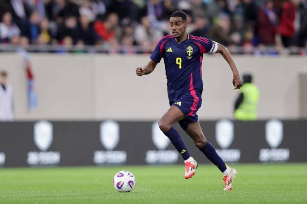 Alexander Isak Sweden 9 cropped, single image, action, full body football, season 2024 2025, friendly match, international match 22 03 2025 national team Luxembourg Sweden LUX vs SWE Stade de Luxembourg, Luxembourg