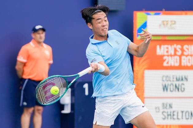 March 22, 2025, Miami, Florida, USA: Coleman Wong (HKG) returns a shot to Ben Shelton (not pictured) during his mens singles second round match at the 2025 Miami Open presented by Itau at Hard Rock Stadium. Miami USA - ZUMAw109 20250322_fap_w109_032 Copyright: xDebbyxWongx