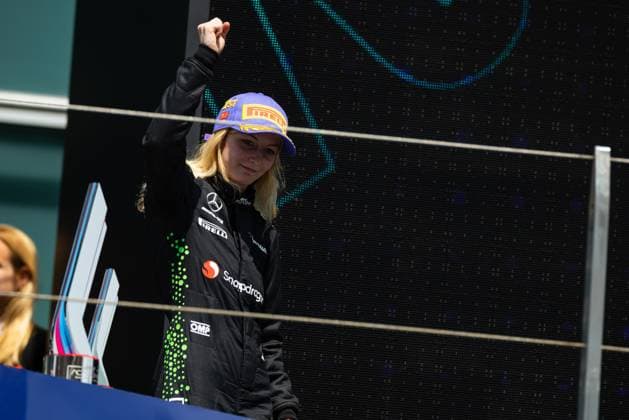 AUTO - F1 ACADEMY 2025 - SHANGHAI PIN Doriane (fra), Prema Racing, Supporter by Mercedes, Tatuus F4-T421, portrait podium during the 1st round of the 2025 F1 Academy Championship from March 21 to 23, 2025 on the Shanghai International Circuit, in Shanghai, China - ShanghaiChina  Copyright: xJavierxJimenezx