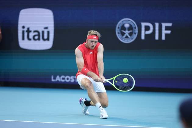 March 22, 2025, Miami Gardens, Florida, United States Of America: MIAMI GARDENS, FLORIDA - MARCH 22: Francis Tiafoe of the United States defeats Alejandro Davidoich Fokina of Spain during their match on day 5 at Hard Rock Stadium on March 22, 2025 in Miami Gardens, Florida...People: Alejandro Davidoich Miami Open 2025 - Day 5  - ZUMAs214 20250322_ada_s214_128 Copyright: xSMGx