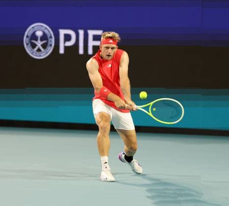 March 22, 2025, Miami Gardens, Florida, United States Of America: MIAMI GARDENS, FLORIDA - MARCH 22: Francis Tiafoe of the United States defeats Alejandro Davidoich Fokina of Spain during their match on day 5 at Hard Rock Stadium on March 22, 2025 in Miami Gardens, Florida...People: Alejandro Davidoich Miami Open 2025 - Day 5  - ZUMAs214 20250322_ada_s214_169 Copyright: xSMGx