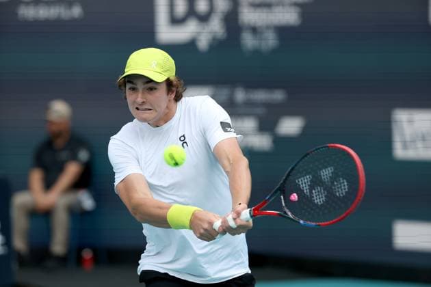 March 22, 2025, Miami Gardens, Florida, United States Of America: MIAMI GARDENS, FLORIDA - MARCH 22: Joao Fonseca of Brazil defeats Ugo Humbert of France in the second round of the men s singles at the Miami Open at the Hard Rock Stadium on March 22, 2025 in Miami Gardens, Florida. ...People: Joao Fonseca Miami Open 2025 - Day 5  - ZUMAs214 20250322_ada_s214_203 Copyright: xSMGx
