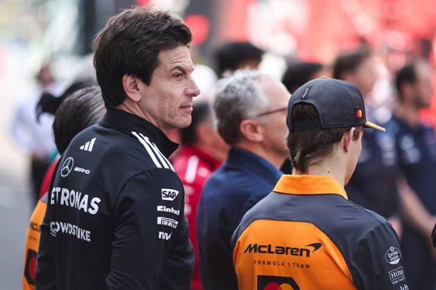 F1 - CHINESE GRAND PRIX 2025 WOLFF Toto (aut), Team Principal & CEO of Mercedes AMG F1 Team, portrait during the Formula 1 Heineken Chinese Grand Prix 2025, 2nd round of the 2025 FIA Formula One World Championship, WM, Weltmeisterschaft from March 21 to 23, 2025 on the Shanghai International Circuit, in Shanghai, China - ShanghaiChina  Copyright: xEricxAlonsox